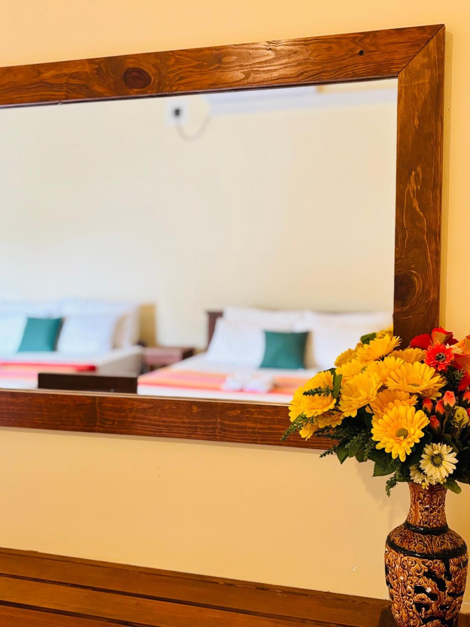 Nirosha Guest House Galle Exterior foto